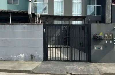 Casa com 2 quartos à venda no Adhemar Garcia, Joinville 