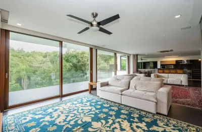 Casa em condomínio fechado com 4 quartos para alugar na Avenida Bento Gonçalves, 8083, Agronomia, Porto Alegre por R$ 19.000