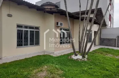 Casa à venda, 2 suítes + 4 quartos , 310 m² por r$ 1.250.000 - dom bosco - itajaí/sc