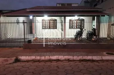 Casa com 2 quartos à venda na Rua Antônio Ramos, 257, São João, Itajaí