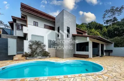 Casa com 2 suítes + 2 dormitórios à venda, 328 m² por r$ 4.900.000 - cabeçudas - itajaí/sc