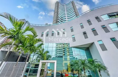 Apartamento com 3 quartos para alugar na Rua Quinze de Novembro, 580, Centro, Itajaí