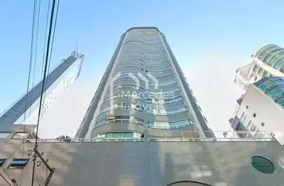 Sala à venda 83m², quadra mar -centro, balneário camboriú, sc