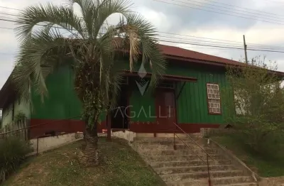 Casa com 2 quartos à venda na Rio Clarense, 281, Dorizon, Mallet por R$ 395.000