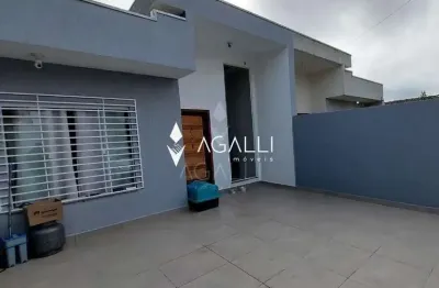 Casa com 3 quartos à venda na Rua Coqueiro, 182, Eucaliptos, Fazenda Rio Grande por R$ 450.000