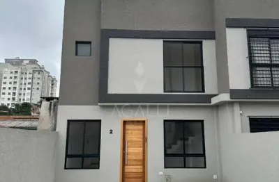 Casa com 3 quartos à venda na Rua Professor João Duck Filho, 409, Xaxim, Curitiba por R$ 627.000