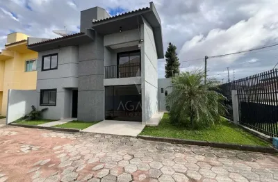 Casa em condomínio fechado com 2 quartos à venda na Rua Manoel Claudino Barbosa, 737, Pioneiros, Fazenda Rio Grande por R$ 438.500