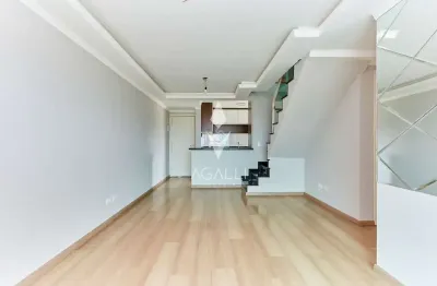 Cobertura com 3 quartos para alugar na Rua Paulo Setúbal, 5237, Boqueirão, Curitiba por R$ 4.490