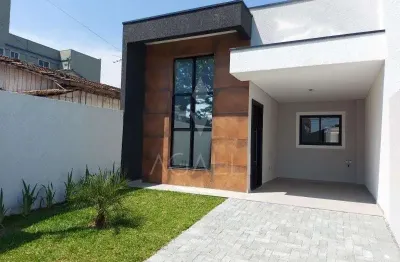 Casa com 3 quartos para alugar na Rua Pará, 734, Boneca do Iguaçu, São José dos Pinhais por R$ 4.500
