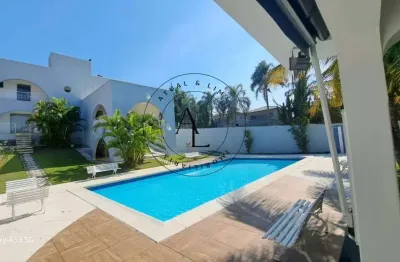 Casa à venda em campinas, parque taquaral, com 4 suítes, área gourmet, piscina, 1260m²!