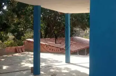 Chácara à venda em Campinas, Loteamento Chácaras Gargantilhas, com 2 quartos, 200m²