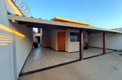 Casa com 3 quartos à venda, 120 m² por R$ 580.000 - Shalimar - Lagoa Santa/MG