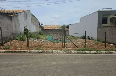 Terreno comercial à venda na Rua José Pinto de Matos, Centro, Lagoa Santa