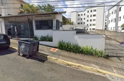 Apartamento com 2 dormitórios à venda, 53 m² por R$ 250.000 - Vila Jardini - Sorocaba/SP