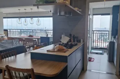 Maravilhoso apartamento 109 m² reformado  com 3 suítes, 2 vagas localizado no Tatuapé , pr[óximo ao Metrô