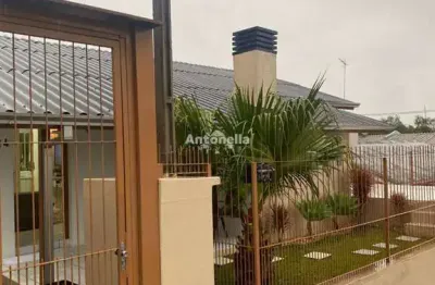 Casa com 2 quartos à venda no São Giácomo, Caxias do Sul 
