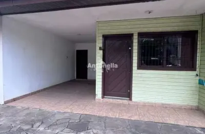 Casa com 3 quartos à venda na Rua Júlio João Eberle, 558, Santa Catarina, Caxias do Sul