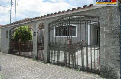 Casa com 3 dormitórios à venda, 173 m² por r$ 770.000,00 - jardim guassu - são vicente/sp