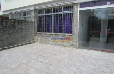 Sobrado com 3 dormitórios à venda, 174 m² por R$ 550.000,00 - Vila Cascatinha - São Vicente/SP