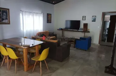 Casa com 4 quartos à venda na Rua Oscar Pereira dos Santos, 272, Jardim Guaiuba, Guarujá