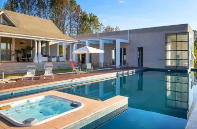 Casa à venda e para alugar em jundiaí, ivoturucaia, com 7 quartos, com 2500 m²