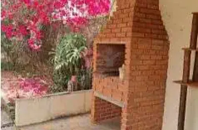 Casa com 3 quartos à venda na Rua Gregório de Matos Guerra, 66, Vila Santana II, Jundiaí