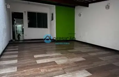 Casa 3 Quartos sendo um Suíte com Armários Planejados e Área Gourmet