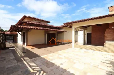 Casa com 4 quartos à venda na Avenida Padre Anchieta, 15, Centro, Peruíbe
