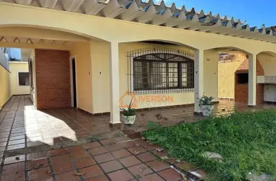 Casa com 3 quartos à venda na Avenida Governador Mário Covas Júnior, 9555, Belmira Novaes, Peruíbe