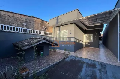 Casa com 2 quartos à venda na Rua Prof Terezinha Rodrigues Kalil, 903, Parque D'Aville, Peruíbe