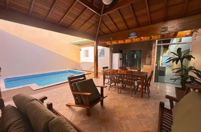 Casa com 3 quartos à venda na Avenida Padre Anchieta, 2334, Jardim Barra de Jangadas, Peruíbe