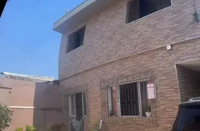 Casa com 3 quartos à venda na rua santos dumont, jardim santo eduardo, embu das artes, 270 m2 por r$ 450.000