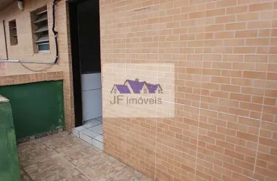 Casa com 1 quarto para alugar na rua araray, 122, jardim santo eduardo, embu das artes, 30 m2 por r$ 900