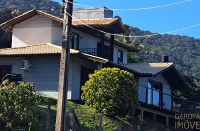 Casa à venda no bairro costa do macacu - garopaba/sc