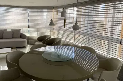 Horto florestal, 290m², suíte master com closet, hidromassagem, climatizado, fino acabamento, projeto assinado, reformado, mobiliado. agende ja!