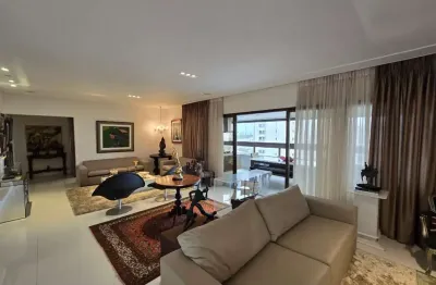 Terrazzo imperiale 384m², mobiliado, 4 suítes, hidromassagem, suíte master com closet, climatizado, finamente decorado, fino acabamento, 5 vagas.