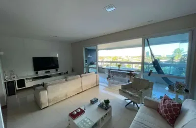 Giardini naxos, 204m², 3/4, vista mar, nascente, 3 suítes, climatizado, decorado, gabinete, área de serviço, dependência. agende ja sua visita!
