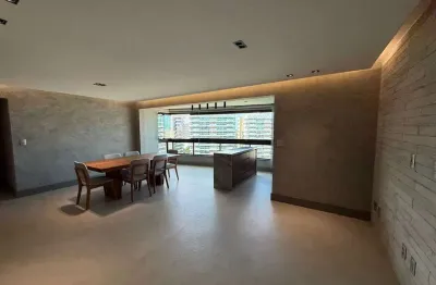Alphaville 113m², fino acabamento, decorado, climatizado, 2 suítes, 3/4, varanda gourmet integrada, 2 vagas. agende sua visita!