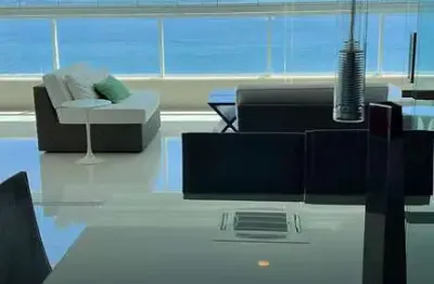 Solaire ladeira da barra 306m², vista mar, suíte master com closet, 4 suítes, homeoffice, fino acabamento, finamente decorado, climatizado. agende já!