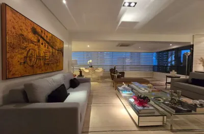 Palazzo trebisacce 590m², cobertura, fino acabamento, 4 suítes, piscina privativa, finamente decorado, vista mar. agende sua visita!