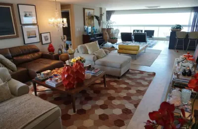 Maison montmartre 372m², nascente, vista mar, 4 suítes, varandas integradas, suíte master com closet, fino acabamento, 8 vagas. agende sua visista!