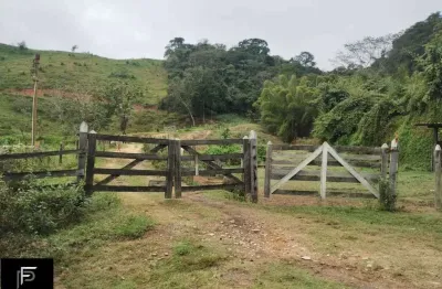 Fazenda para venda em piraí, área rural, 3 dormitórios, 1 suíte, 2 banheiros, 3 vagas
