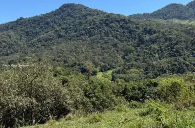 Terreno à venda na Estrada Da Granada, SN, Papucaia, Cachoeiras de Macacu