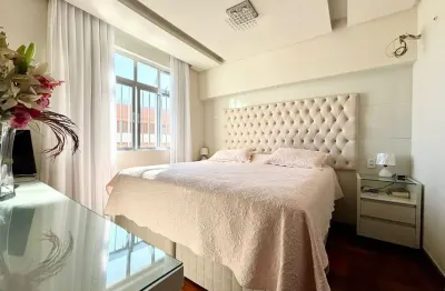 Apartamento térreo com 4 quartos (2 suítes) no morro da glória por r$535.000