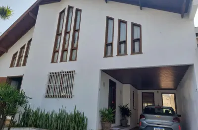 Casa para venda em curitiba, atuba, 4 dormitórios, 4 suítes, 6 banheiros, 3 vagas