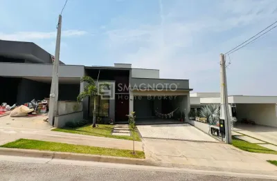 Belíssima casa térrea a venda, 03 dormitórios, 01 suíte e escritório, 155m²