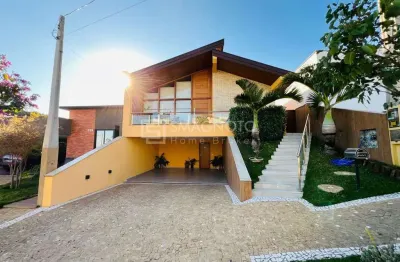 Belíssima casa semi-térrea a  venda, com 225m² - 03 dormitórios sendo 02 suítes mais escritorio privativo -  r$ 1.350.000,00