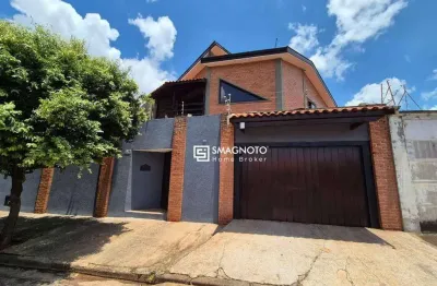 Sobrado com 3 dormitórios para alugar, 303 m² por R$ 5.115,00/mês - Santa Rosa - Piracicaba/SP