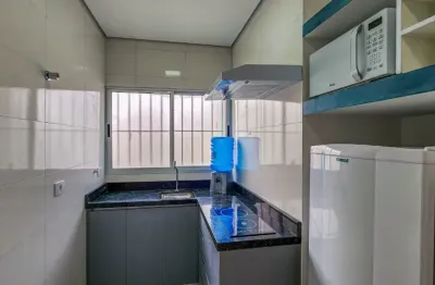 Apto lindo mobília completa, excelente localização, próx de alphaville