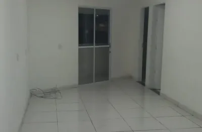 Flat com 2 quartos para alugar no Jardim Graziela, Barueri 